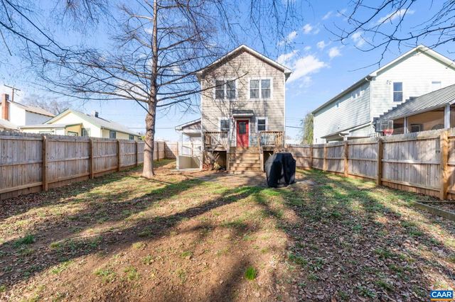 1004 PAGE ST, Charlottesville, VA 22903