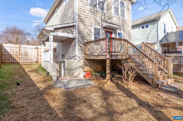 1004 PAGE ST, Charlottesville, VA 22903