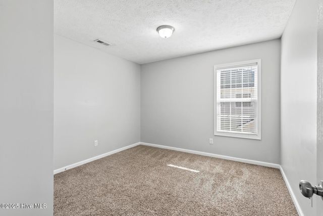 943 Dynamo Lane, Jacksonville, NC 28546