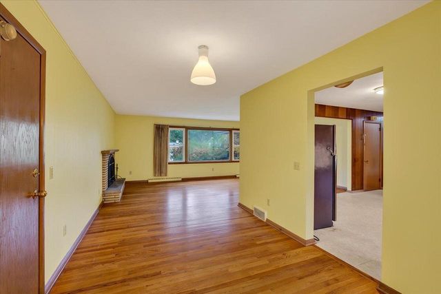 5033 Regent Street, Madison, WI 53705