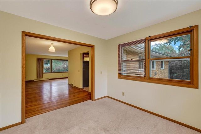 5033 Regent Street, Madison, WI 53705