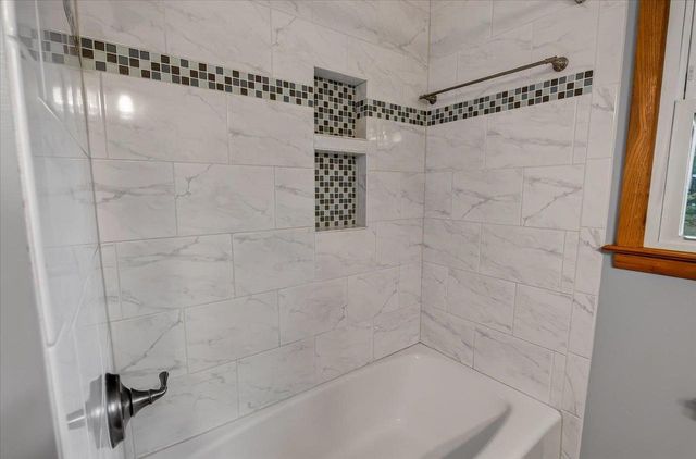 5033 Regent Street, Madison, WI 53705