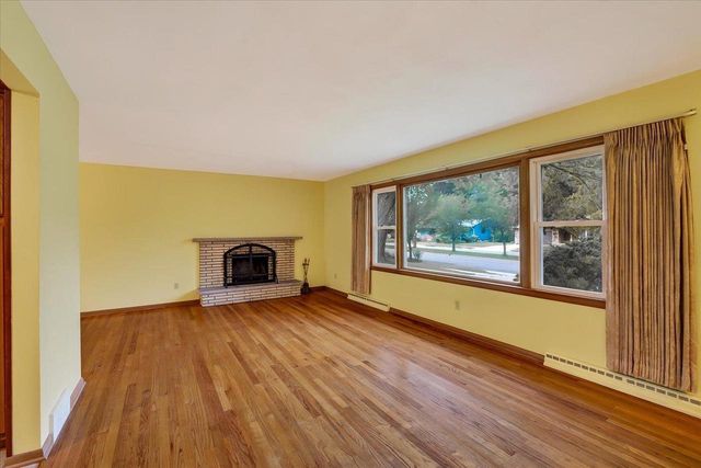 5033 Regent Street, Madison, WI 53705