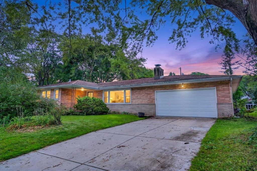 5033 Regent Street, Madison, WI 53705