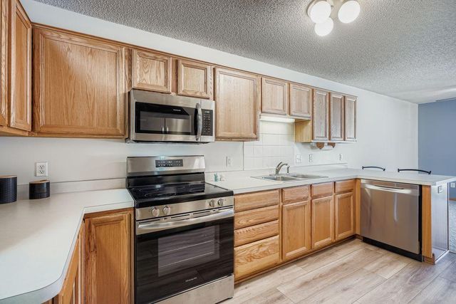 10948 181st Lane NW, Elk River, MN 55330