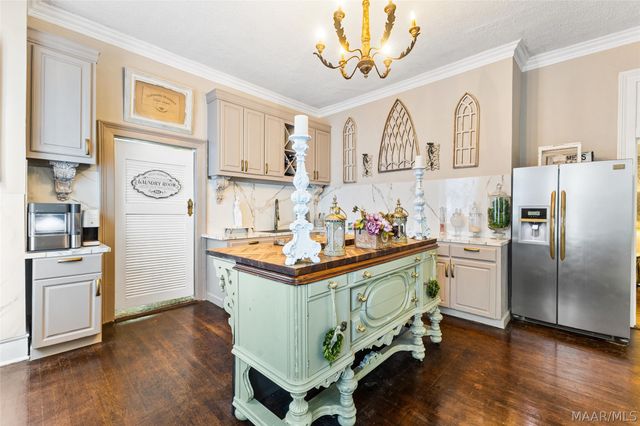 1241 S Hull Street, Montgomery, AL 36104