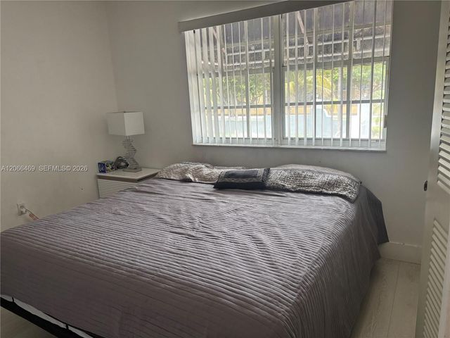 6910 NW 173rd Drive 1008, Hialeah, FL 33015