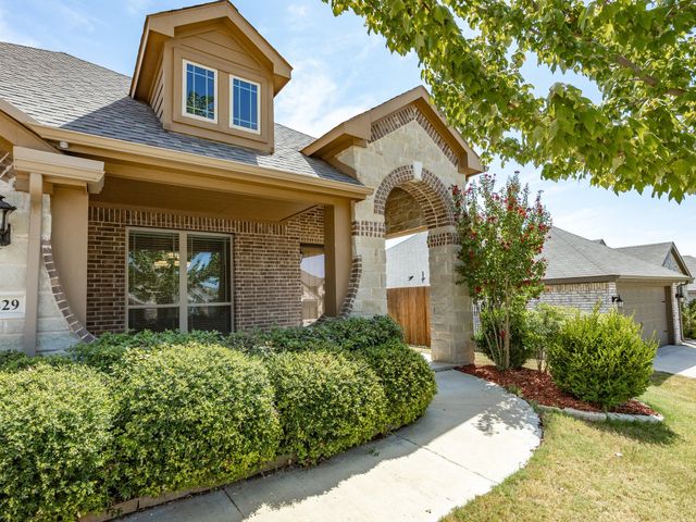 5429 Quiet Woods Trail, Fort Worth, TX 76123