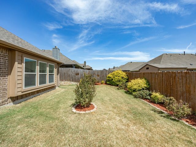 5429 Quiet Woods Trail, Fort Worth, TX 76123