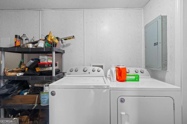 129 Woodland Drive, Gray, GA 31032