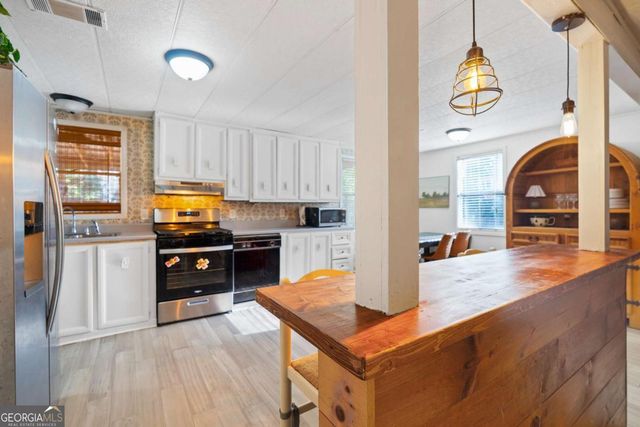 129 Woodland Drive, Gray, GA 31032