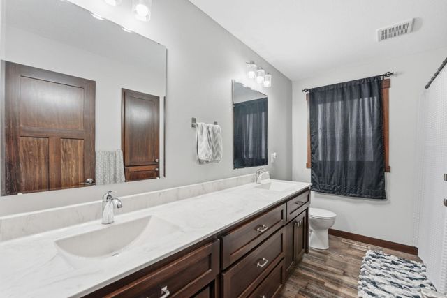 811 2nd Avenue SW, Rice, MN 56367