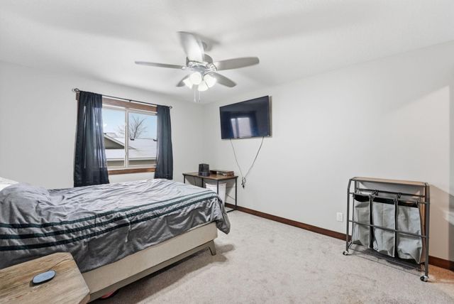 811 2nd Avenue SW, Rice, MN 56367