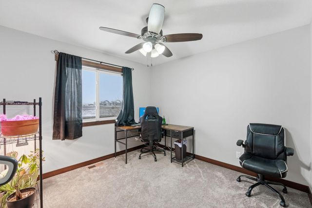 811 2nd Avenue SW, Rice, MN 56367