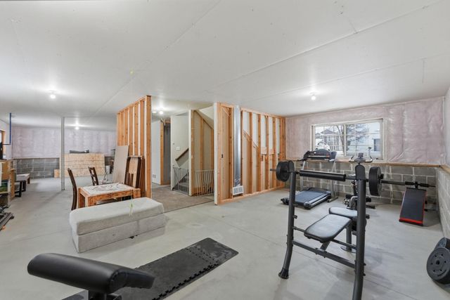 811 2nd Avenue SW, Rice, MN 56367