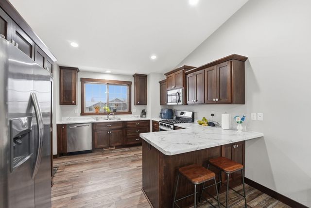 811 2nd Avenue SW, Rice, MN 56367