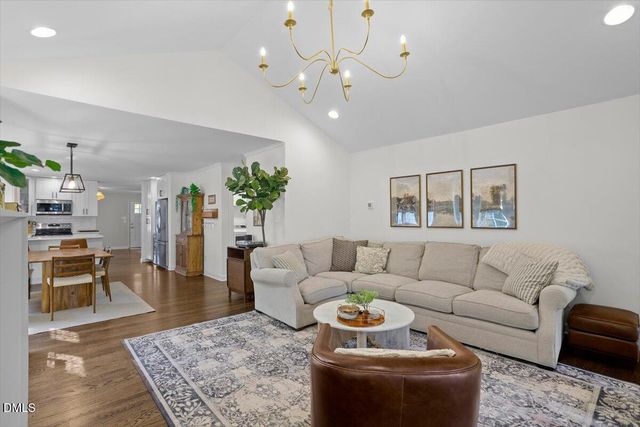 122 Plainview Avenue, Raleigh, NC 27604