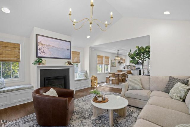 122 Plainview Avenue, Raleigh, NC 27604