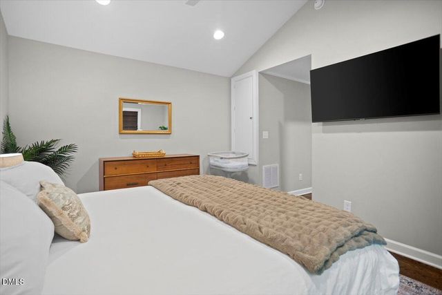 122 Plainview Avenue, Raleigh, NC 27604