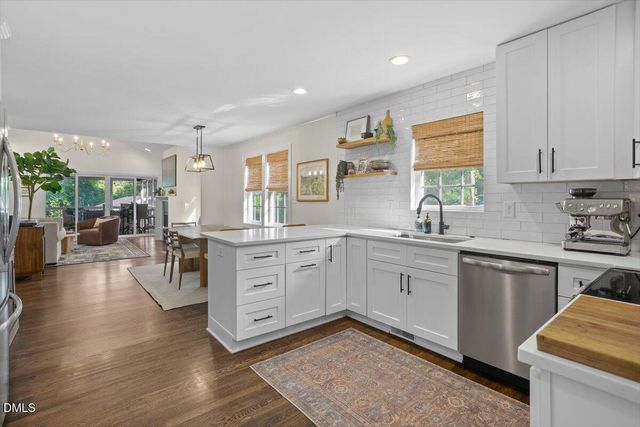 122 Plainview Avenue, Raleigh, NC 27604