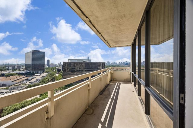 15 Greenway Plaza 14F, Houston, TX 77046
