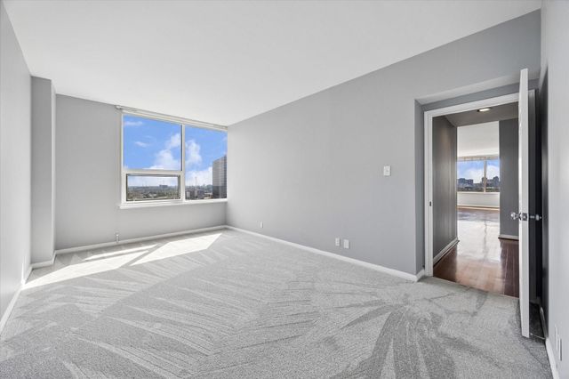 15 Greenway Plaza 14F, Houston, TX 77046