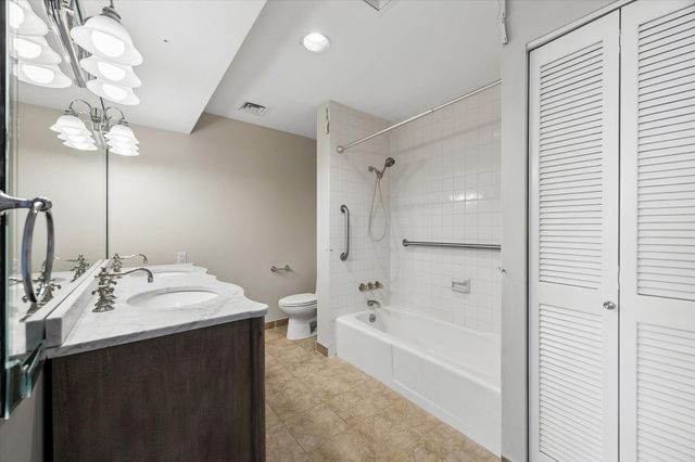 15 Greenway Plaza 14F, Houston, TX 77046