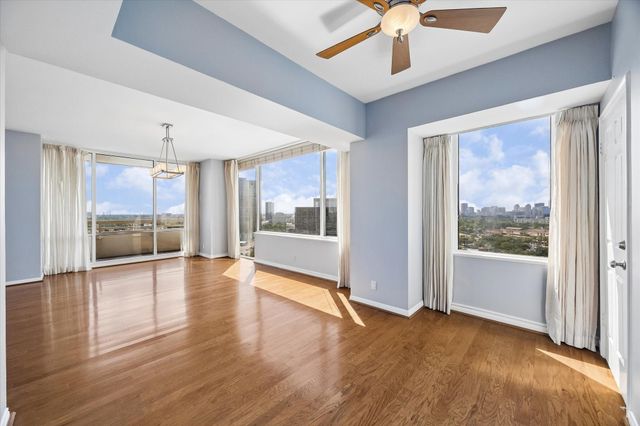 15 Greenway Plaza 14F, Houston, TX 77046