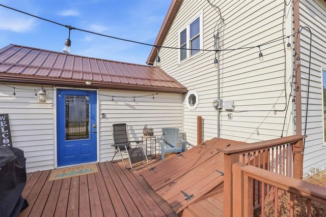 313 S Depot Street, Fox Lake, WI 53933