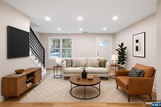 355 Rea Avenue, Hawthorne, NJ 07506