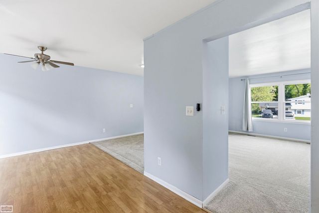 6015 Brynthrop Drive, Shelby Twp, MI 48316