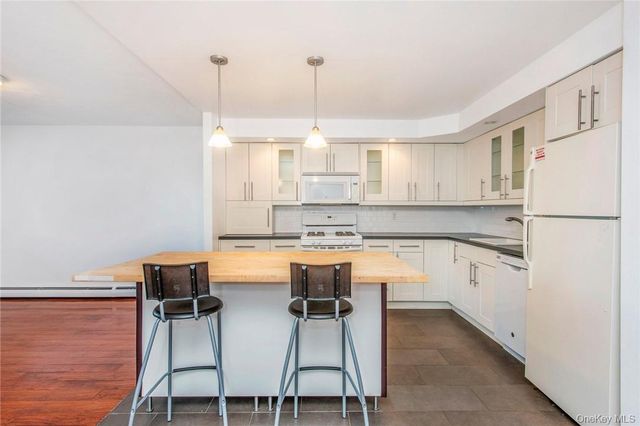1494 Shore Drive 7F, Bronx, NY 10465