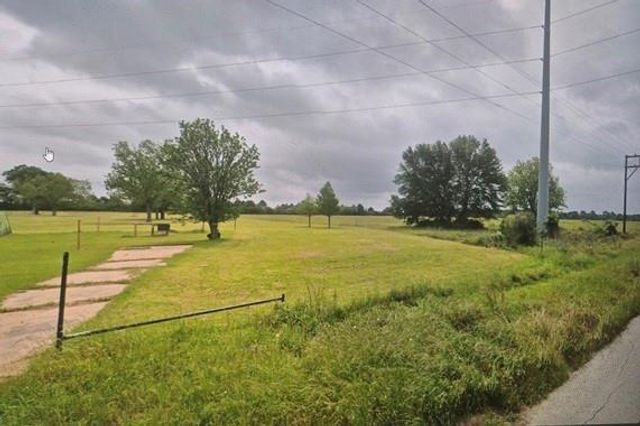 20834 Cochran Road, Hempstead, TX 77445