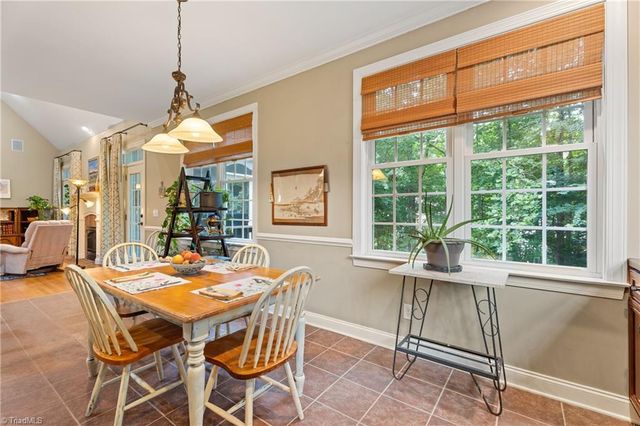 4486 Greystone Place Court, Winston-salem, NC 27106