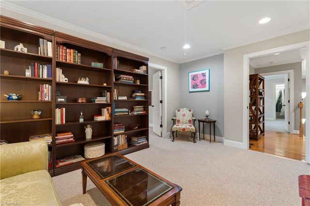 4486 Greystone Place Court, Winston-salem, NC 27106