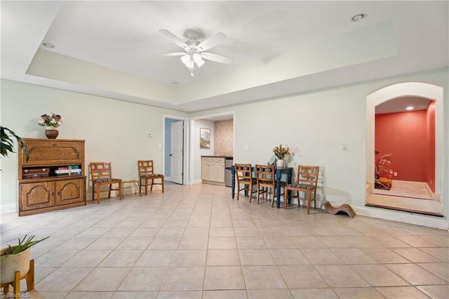 4486 Greystone Place Court, Winston-salem, NC 27106