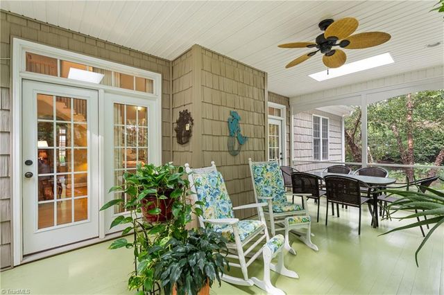 4486 Greystone Place Court, Winston-salem, NC 27106