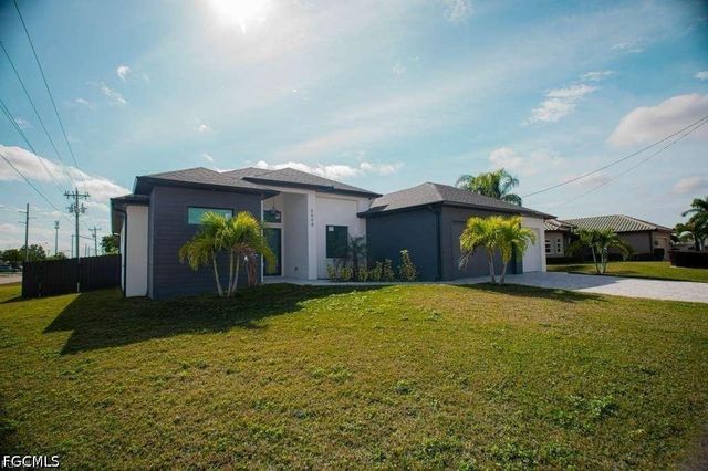 2000 SW 31st TER, Cape Coral, FL 33914