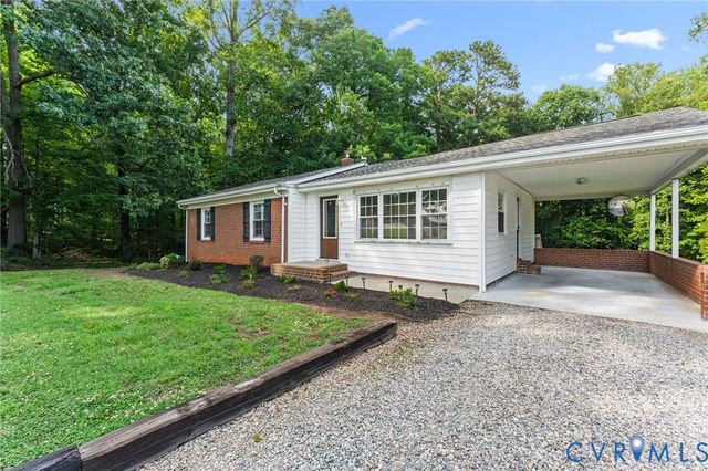 1496 Dorset Rd, Powhatan, VA 23139