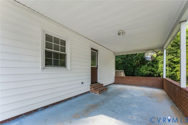 1496 Dorset Rd, Powhatan, VA 23139