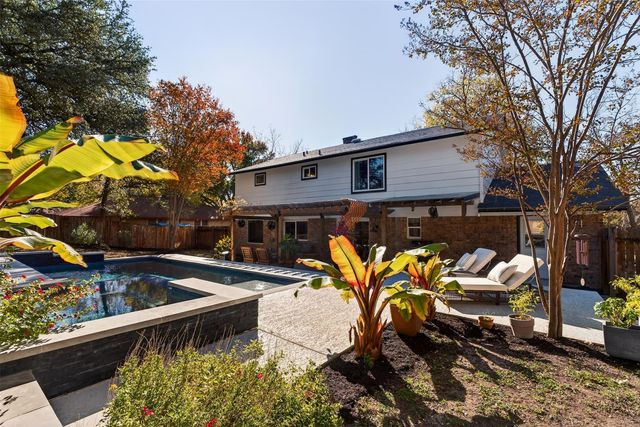 2502 Comburg Castle WAY, Austin, TX 78748