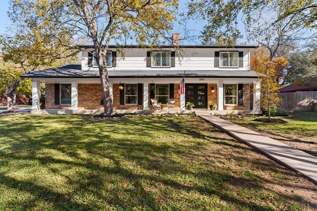 2502 Comburg Castle WAY, Austin, TX 78748