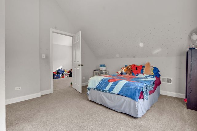 2053 N Lavergne Avenue, Chicago, IL 60639