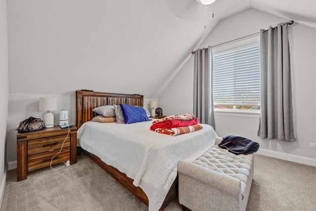 2053 N Lavergne Avenue, Chicago, IL 60639