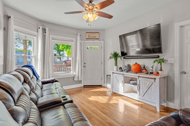 2053 N Lavergne Avenue, Chicago, IL 60639