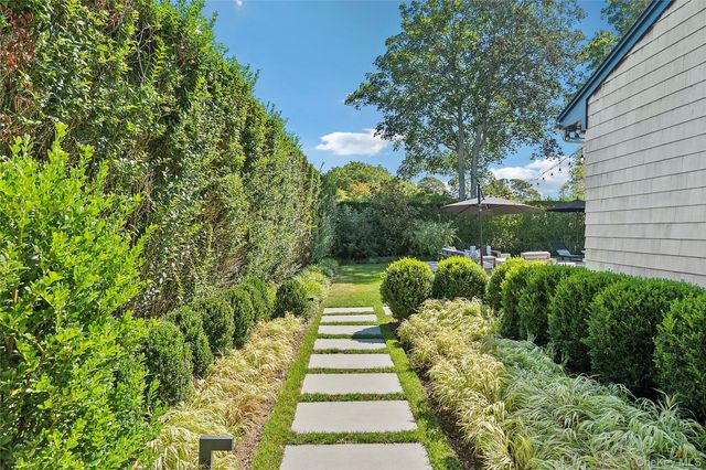 30 Breese Lane, Southampton, NY 11968