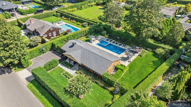 30 Breese Lane, Southampton, NY 11968