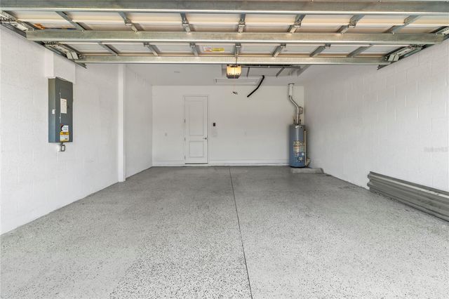 6250 PLATEAU COURT, Bradenton, FL 34203