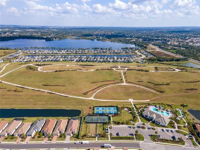 6250 PLATEAU COURT, Bradenton, FL 34203