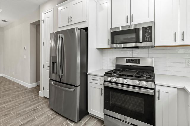 6250 PLATEAU COURT, Bradenton, FL 34203